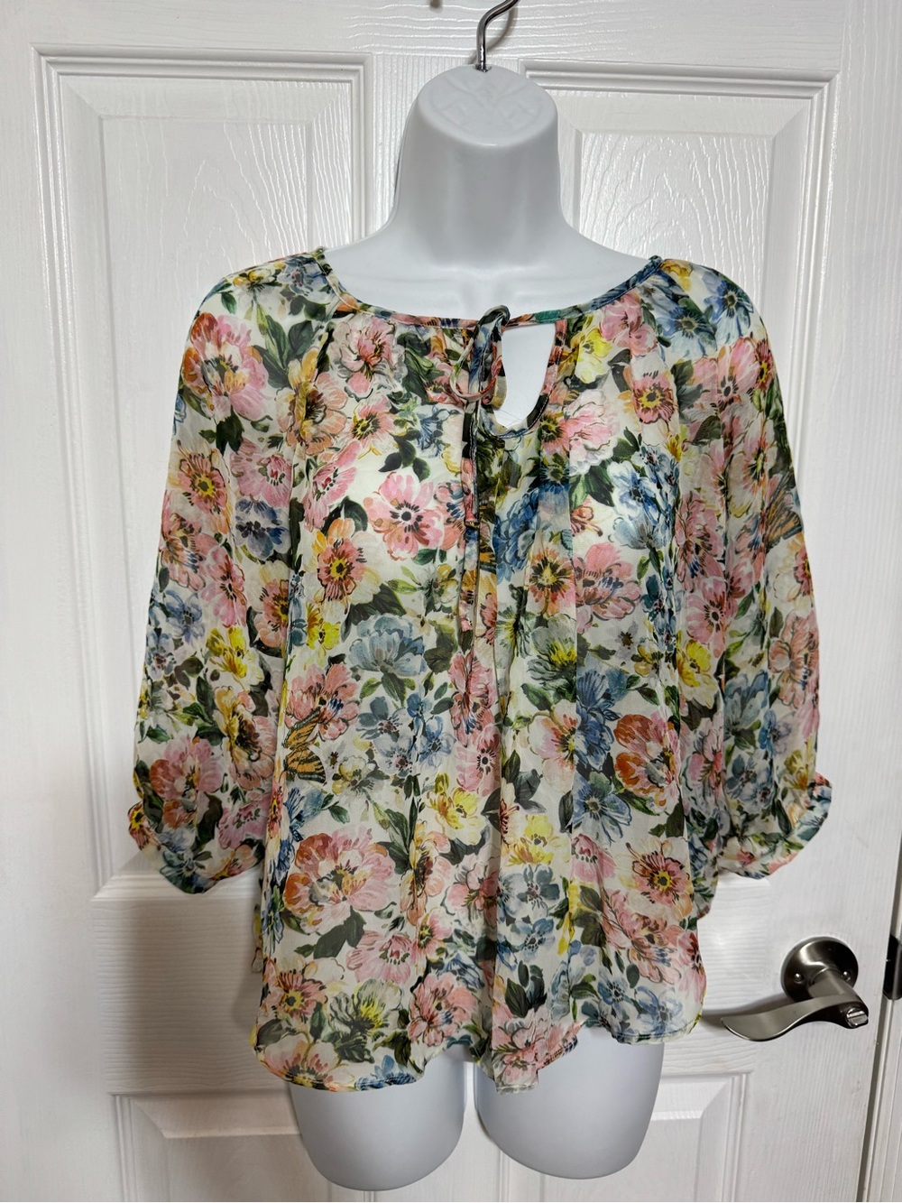 Iz Byer White Floral Tie-Neck Peasant Blouse